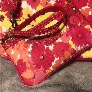 Dooney & Bourke Med Watercolor Floral Wristlet